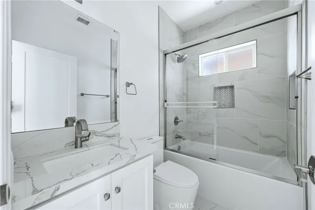 $4,200,000 | 10538 La Reina Avenue, Downey, CA 90241