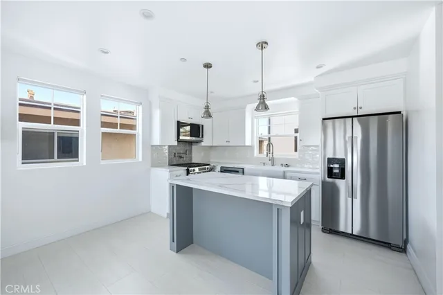 $4,200,000 | 10538 La Reina Avenue, Downey, CA 90241