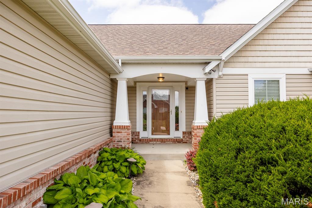 1411 Sauk Trail O'Fallon, IL 62269 - Photo 4 of 36