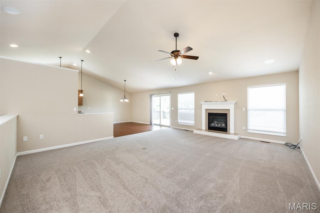 1411 Sauk Trail O'Fallon, IL 62269 - Photo 6 of 36