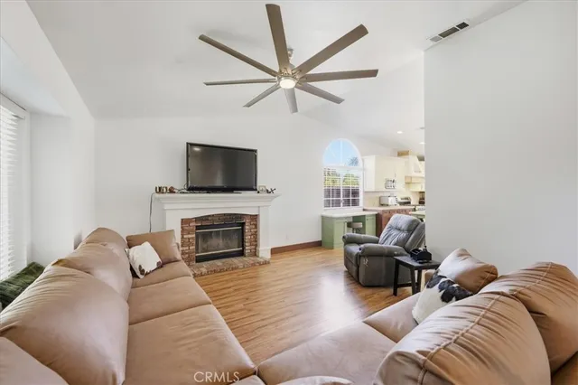 $555,000 | 19250 Henshaw Court, Lake Elsinore, CA 92530