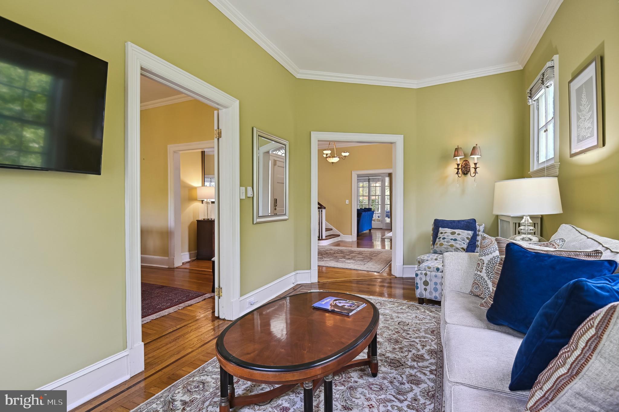 4309 Rugby Road Baltimore, MD 21210 - Photo 12 of 42