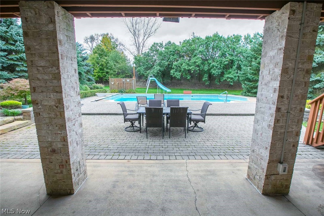 2634 Ginger Wren Road Cleveland, OH 44124 - Photo 31 of 35 Gallery Image 31