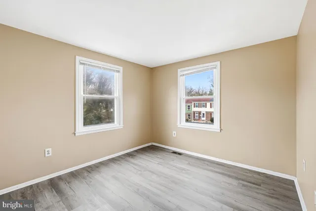 $2,200 | 11 Dunnett Court, Unit 4F, Baltimore, MD 21236