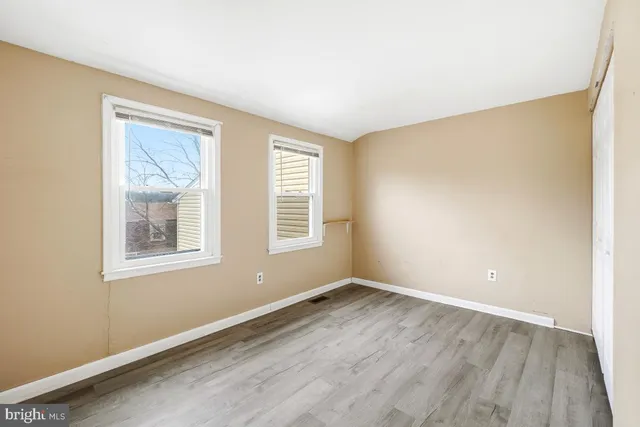 $2,200 | 11 Dunnett Court, Unit 4F, Baltimore, MD 21236