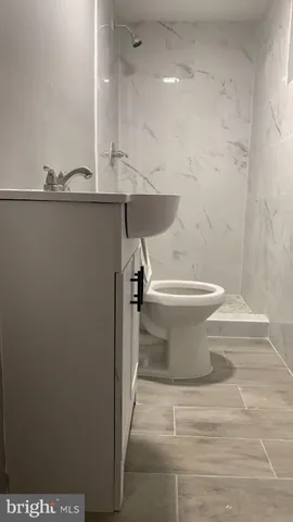 $2,400 | 11 Dunnett Court, Unit 4F, Baltimore, MD 21236