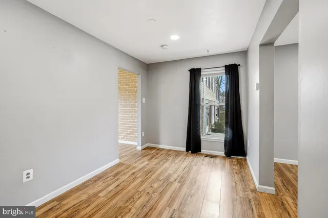 $2,200 | 11 Dunnett Court, Unit 4F, Baltimore, MD 21236