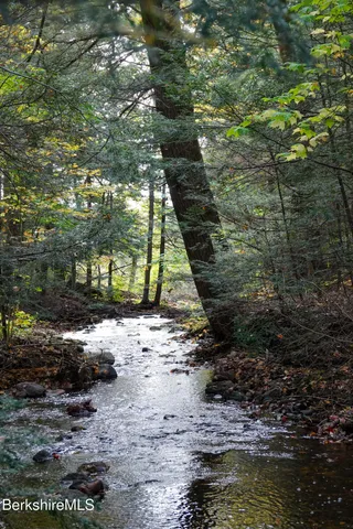 $3,500,000 | 14 Sullivan Road, Sandisfield, MA 01255