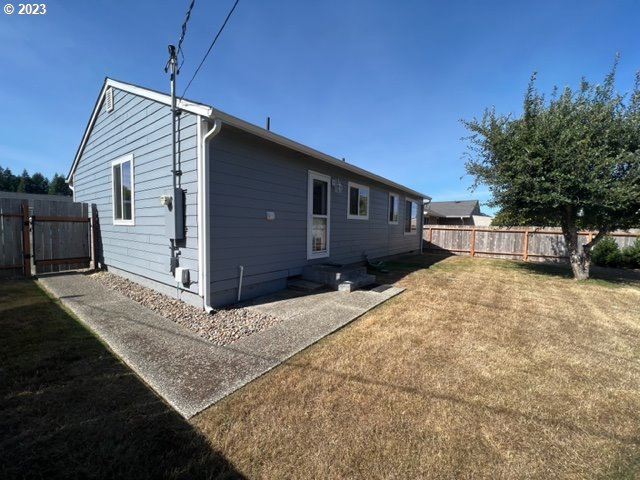 2654 Highlands Drive Reedsport, OR 97467 - Photo 35 of 38 Gallery Image 35