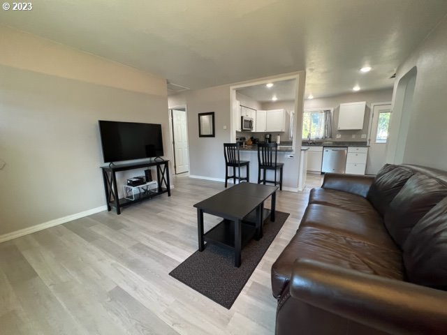 2654 Highlands Drive Reedsport, OR 97467 - Photo 10 of 38 Gallery Image 10