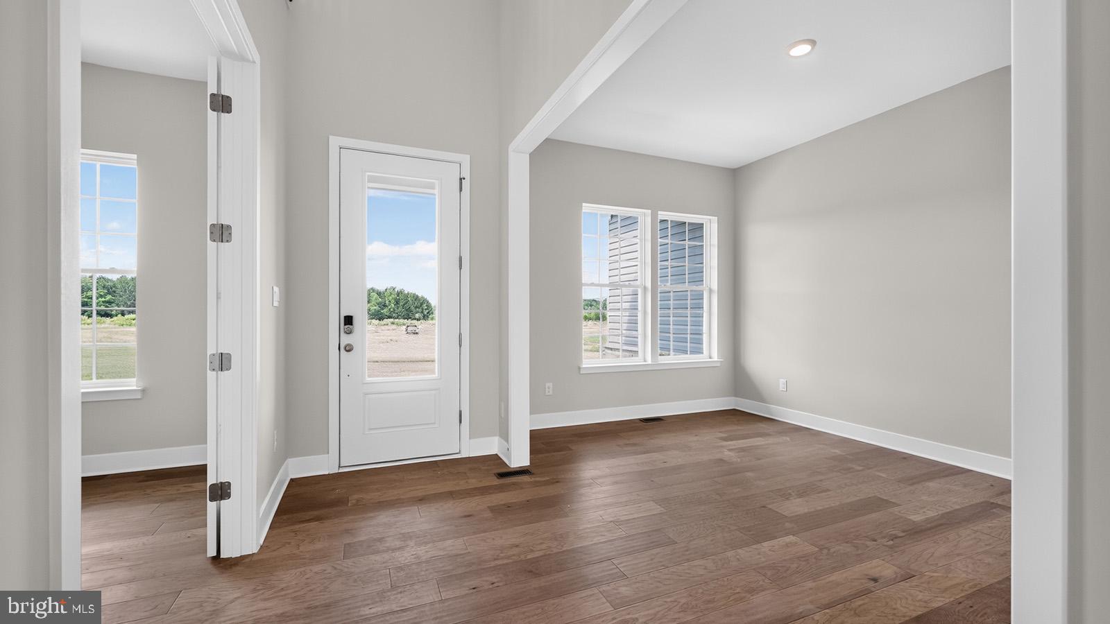 5 Meetinghouse Road Hamilton, NJ 08620 - Photo 4 of 29