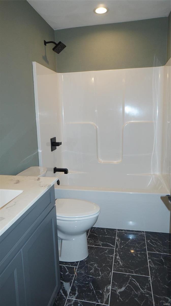 316 Quentin Court Waterloo, IL 62298 - Photo 20 of 38 Gallery Image 20