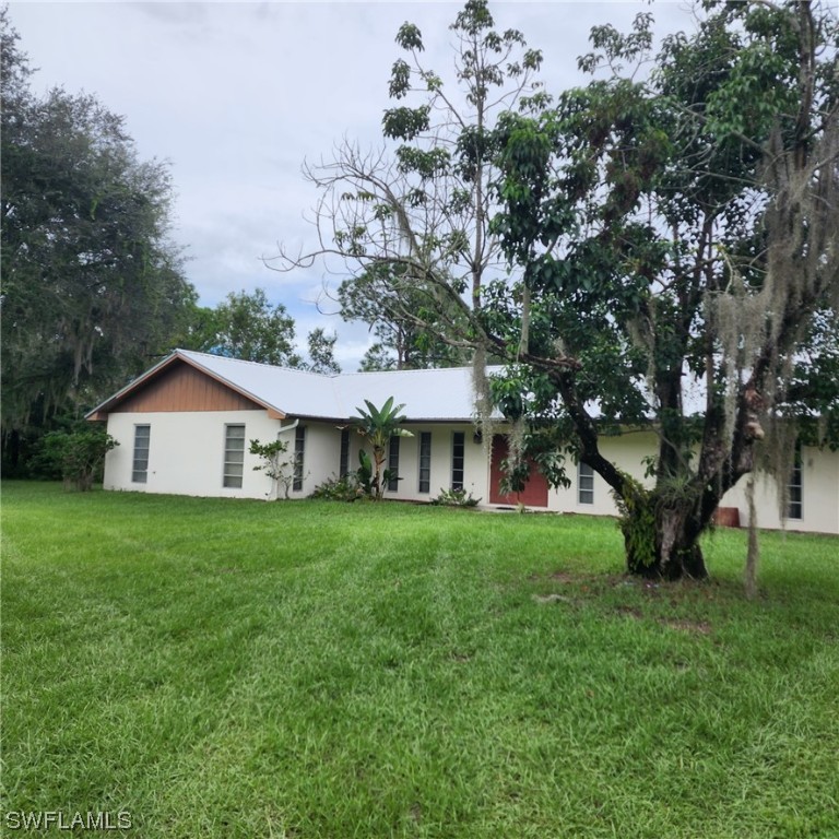 1860 Evans Road LaBelle, FL 33935 - Photo 4 of 32 Gallery Image 4