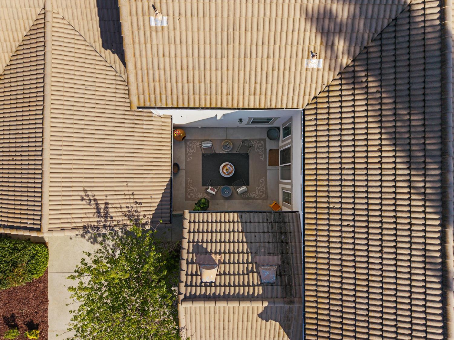 6503 Turnstone Way Rocklin, CA 95765 - Photo 36 of 42 a view of a brick house with a door