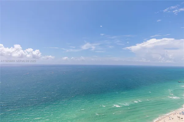 $9,999,998 | 17875 Collins Avenue, Unit PH4701, Sunny Isles Beach, FL 33160