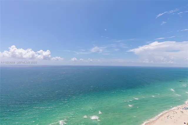 $9,999,998 | 17875 Collins Avenue, Unit PH4701, Sunny Isles Beach, FL 33160