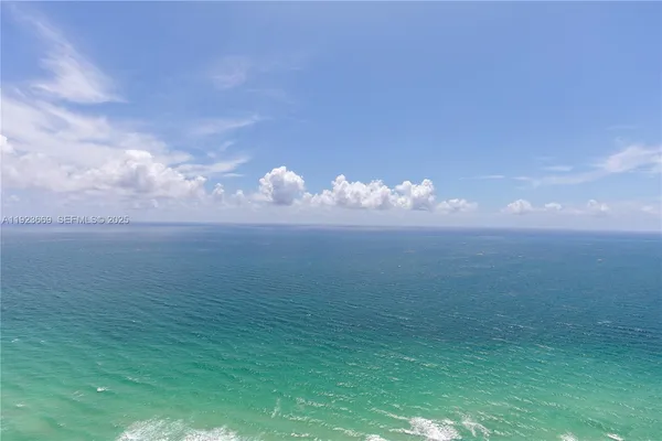 $9,999,998 | 17875 Collins Avenue, Unit PH4701, Sunny Isles Beach, FL 33160