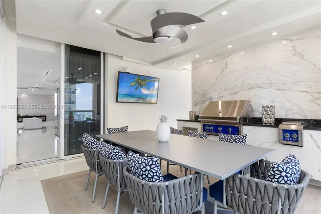 $9,999,998 | 17875 Collins Avenue, Unit PH4701, Sunny Isles Beach, FL 33160