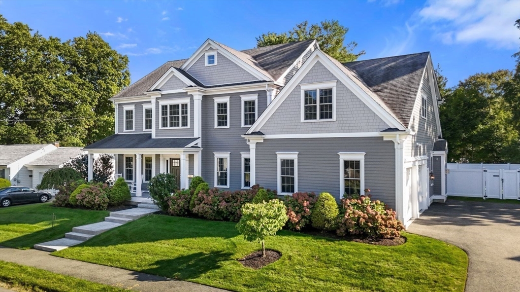 28 Old Farm Road Needham, MA 02492 - Photo 2 of 41