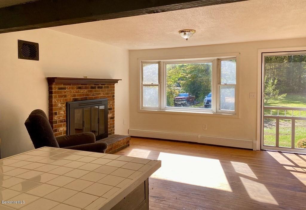 474 Wilder Hill Road Conway, MA 01341 - Photo 4 of 17 4-Living