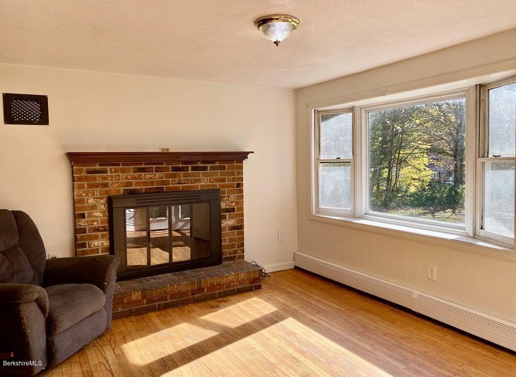 474 Wilder Hill Road Conway, MA 01341 - Photo 5 of 17 5-Living
