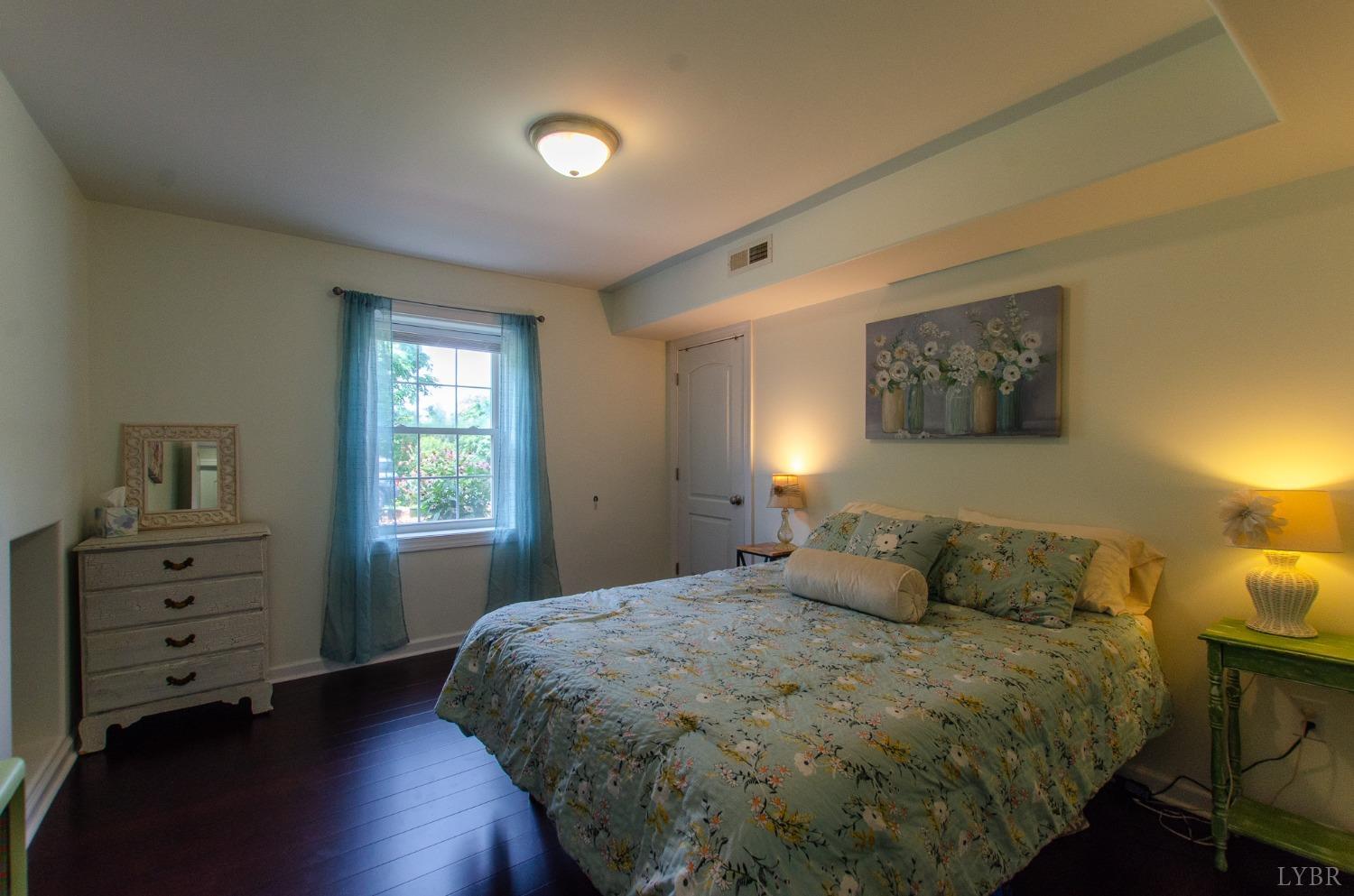 5255 Everett Road Forest, VA 24551 - Photo 26 of 48 Gallery Image 26