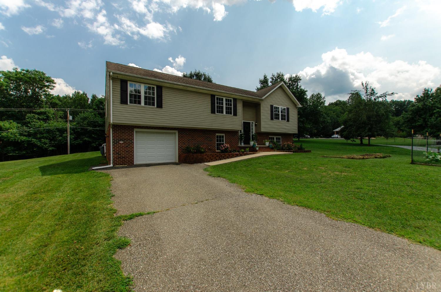 5255 Everett Road Forest, VA 24551 - Photo 32 of 48 Gallery Image 32