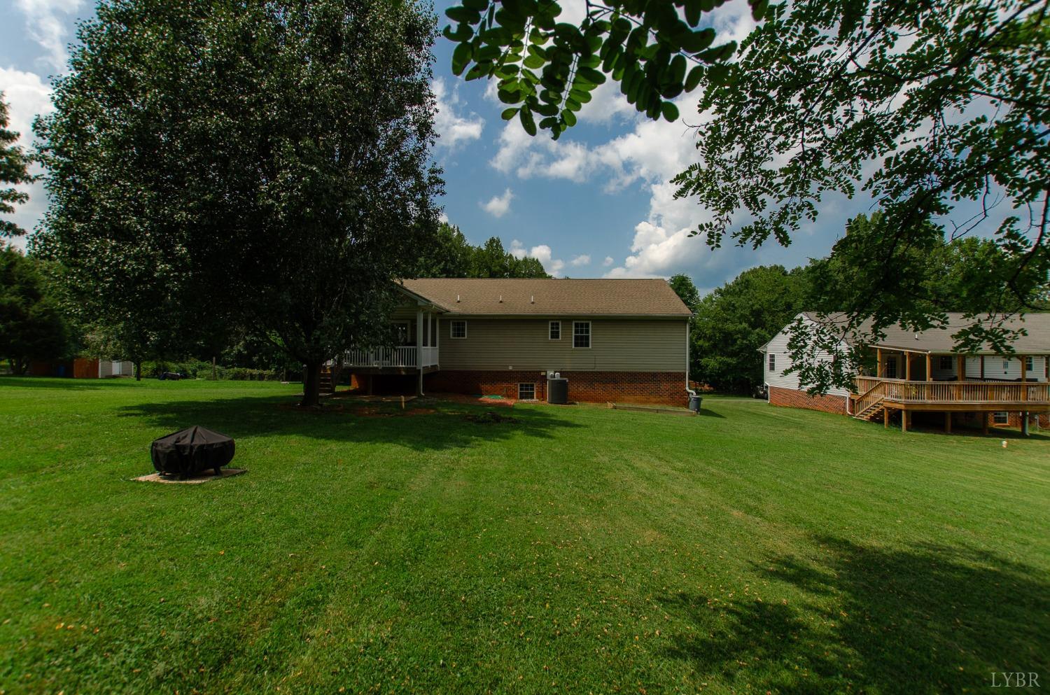 5255 Everett Road Forest, VA 24551 - Photo 44 of 48 Gallery Image 44