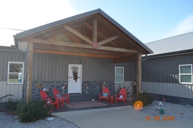 $995,000 | 124 Eagle Nest Court, Dover, TN 37058