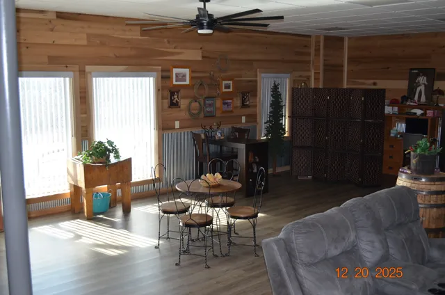 $995,000 | 124 Eagle Nest Court, Dover, TN 37058