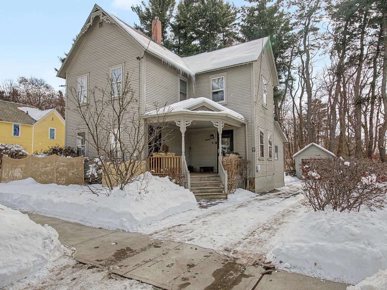 21 Clymer Street Burlington, VT 05401 - Photo 4 of 60
