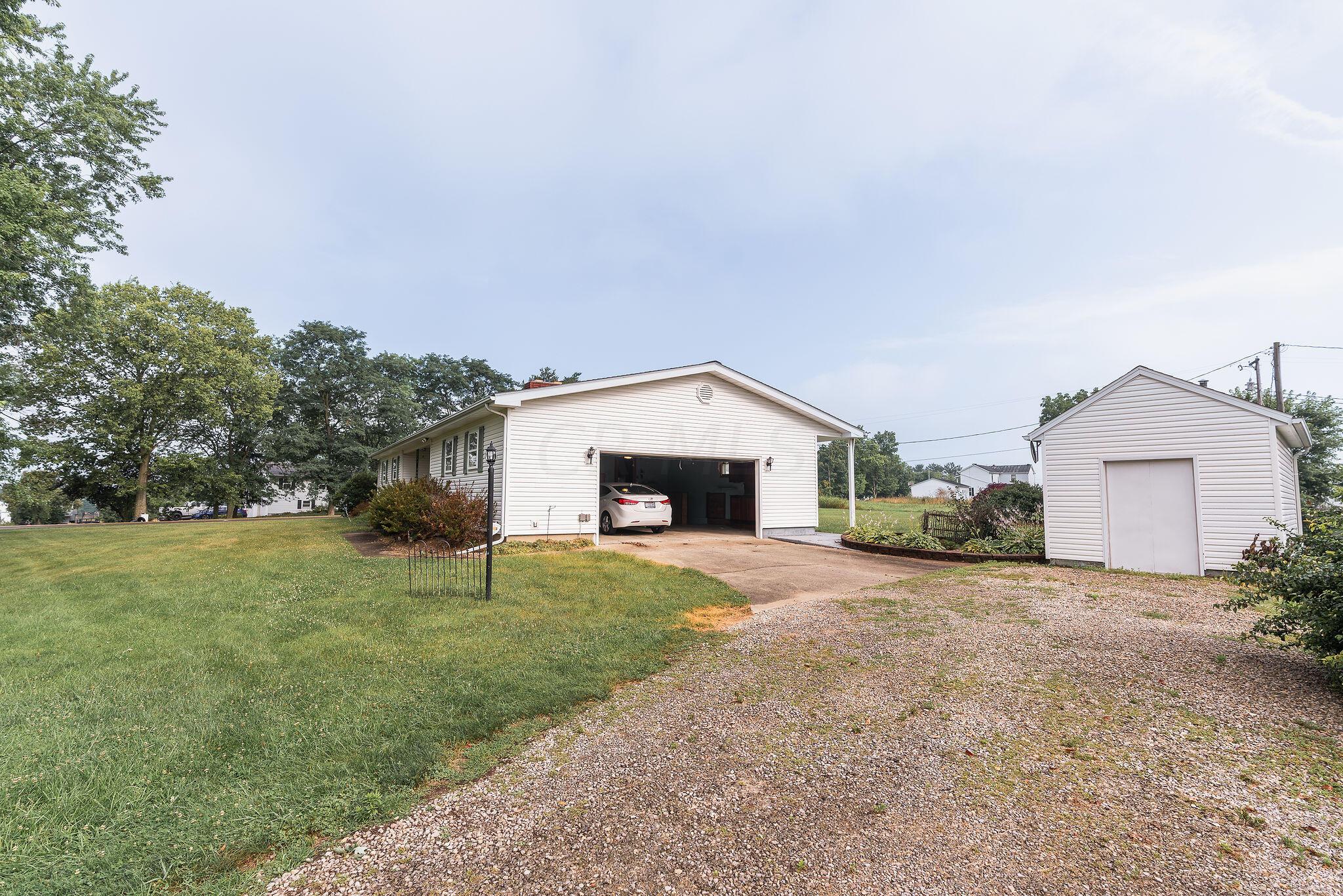 7410 Dry Run Road Kingston, OH 45644 - Photo 41 of 49 _LD15899-HDR-DELIVER