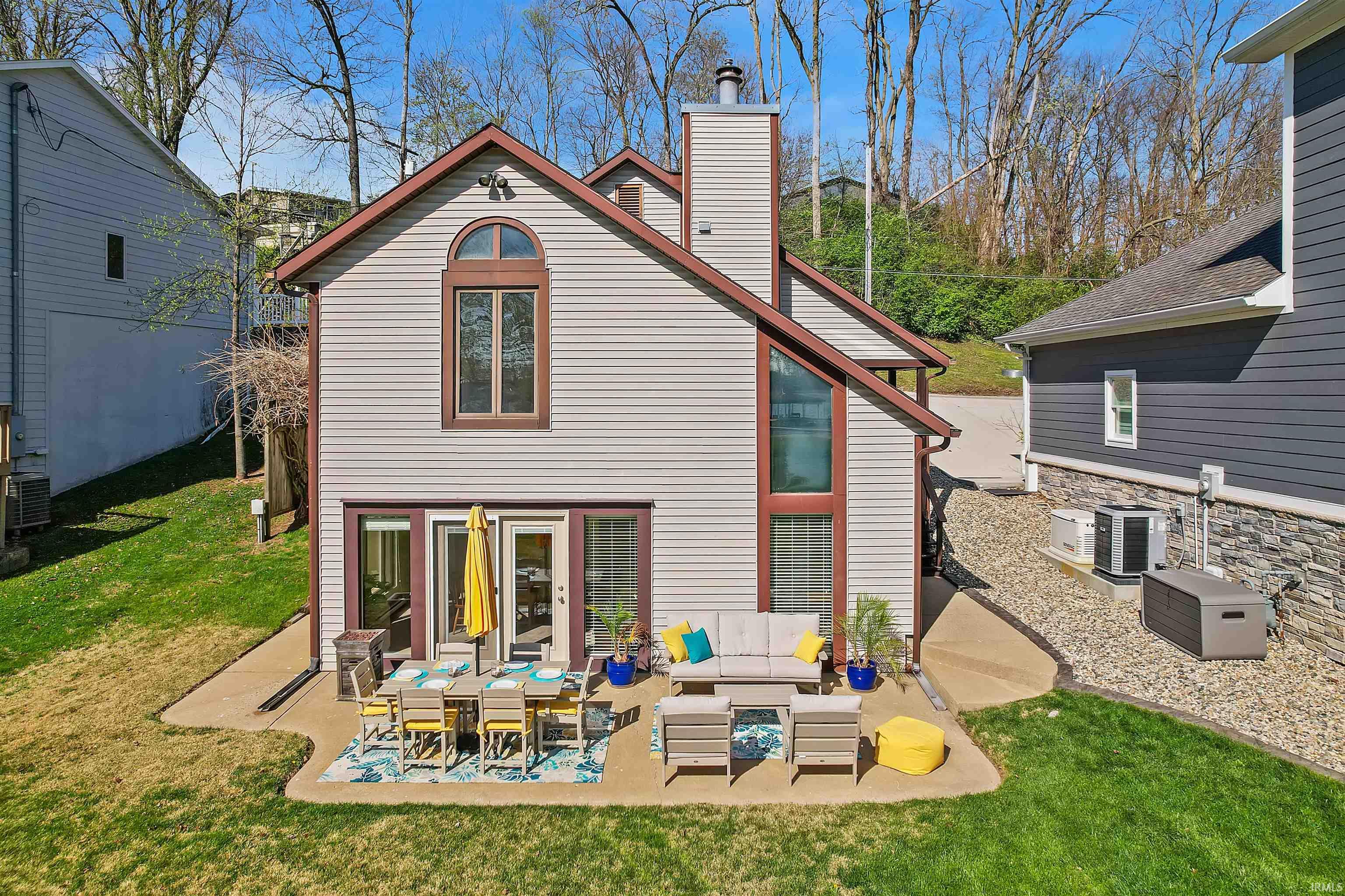 5289 Lower Gingrich Road Monticello, IN 47960 - Photo 1 of 26