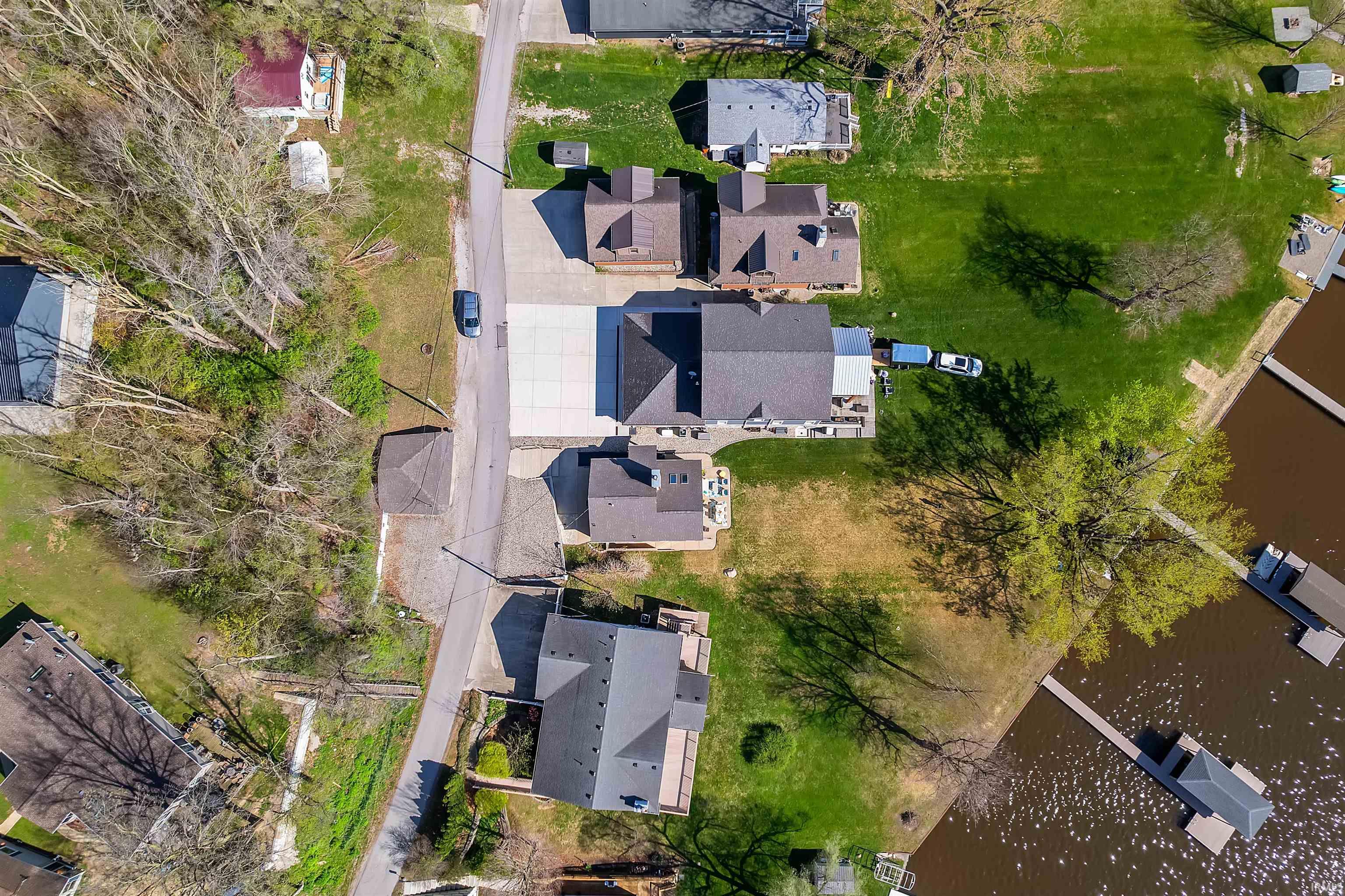 5289 Lower Gingrich Road Monticello, IN 47960 - Photo 6 of 26