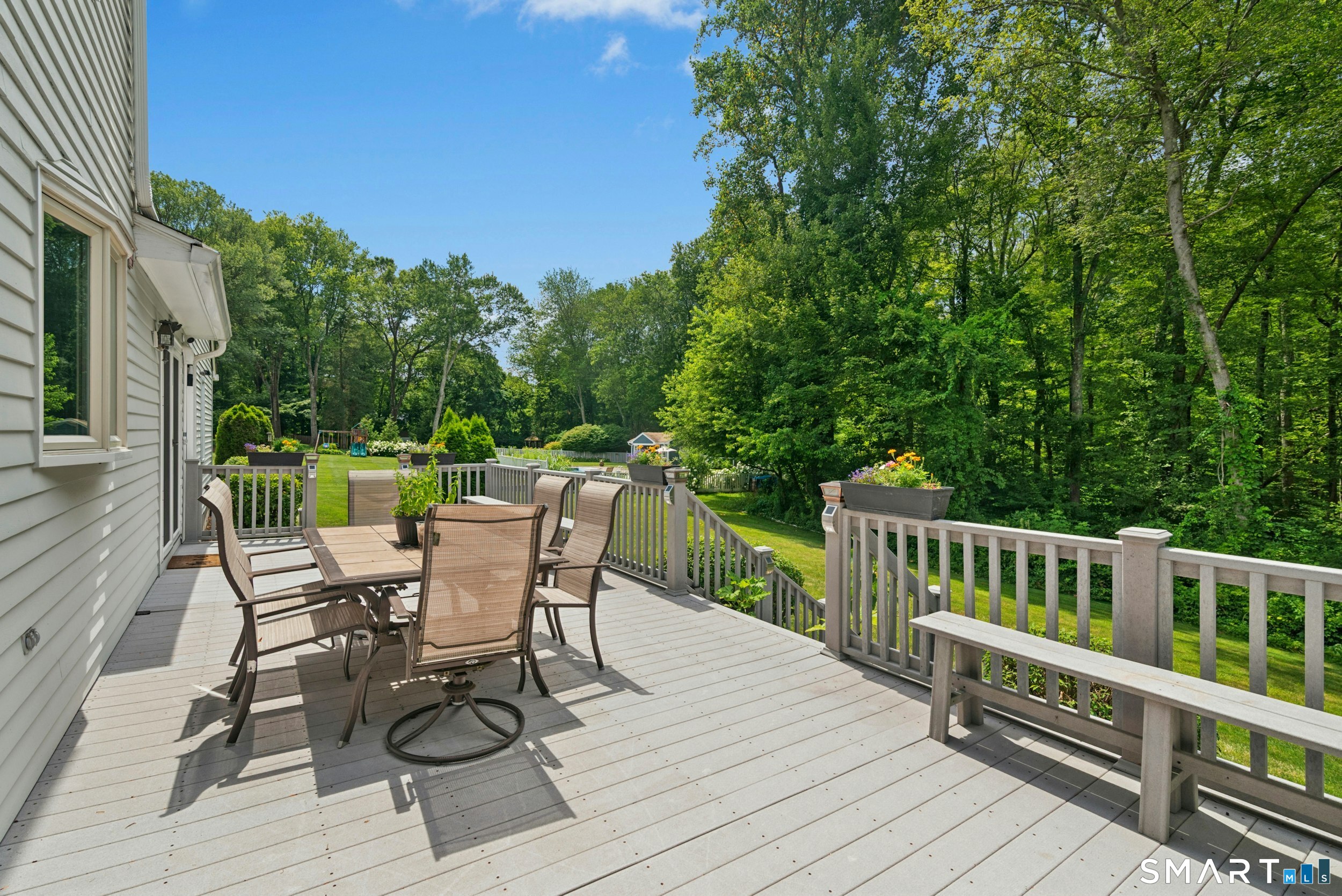 33 Shawnee Lane Monroe, CT 06468 - Photo 7 of 36
