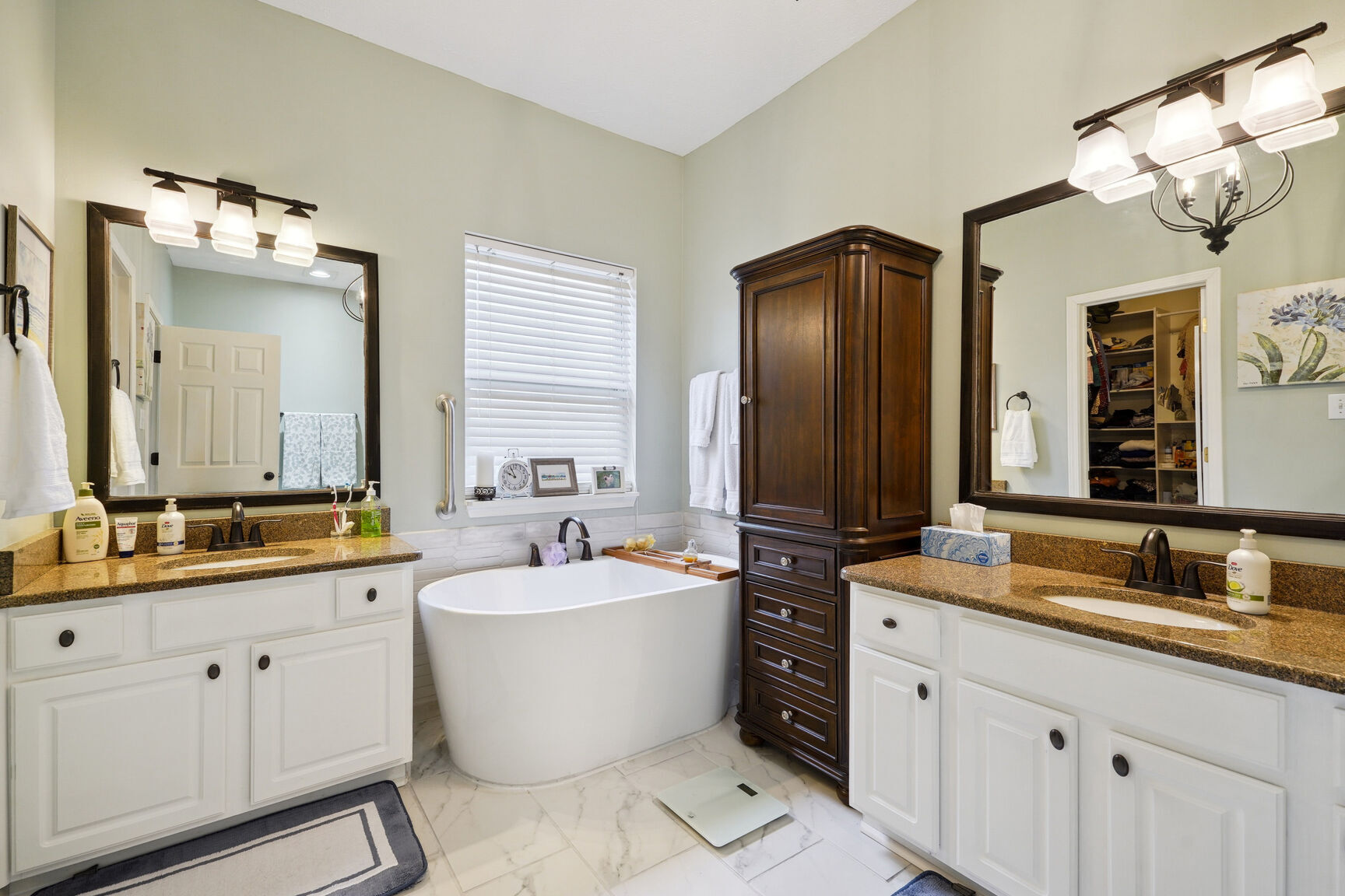 11275 Falling Water Way Fishers, IN 46037 - Photo 15 of 25 Gallery Image 15