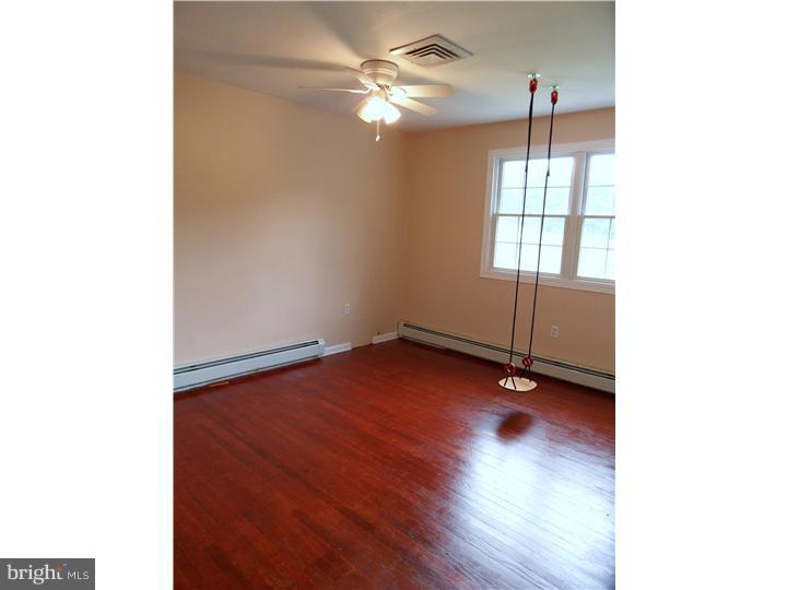 881 East Sandy Ridge Road Doylestown, PA 18901 - Photo 16 of 25 Bedroom 3