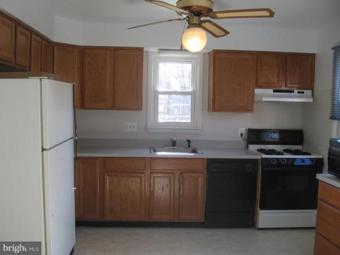 3802 Randolph Road Silver Spring, MD 20902 - Photo 12 of 20 Kitchen
