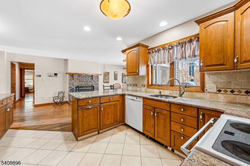 30 Mackerley Road Newton, NJ 07860 - Photo 9 of 33