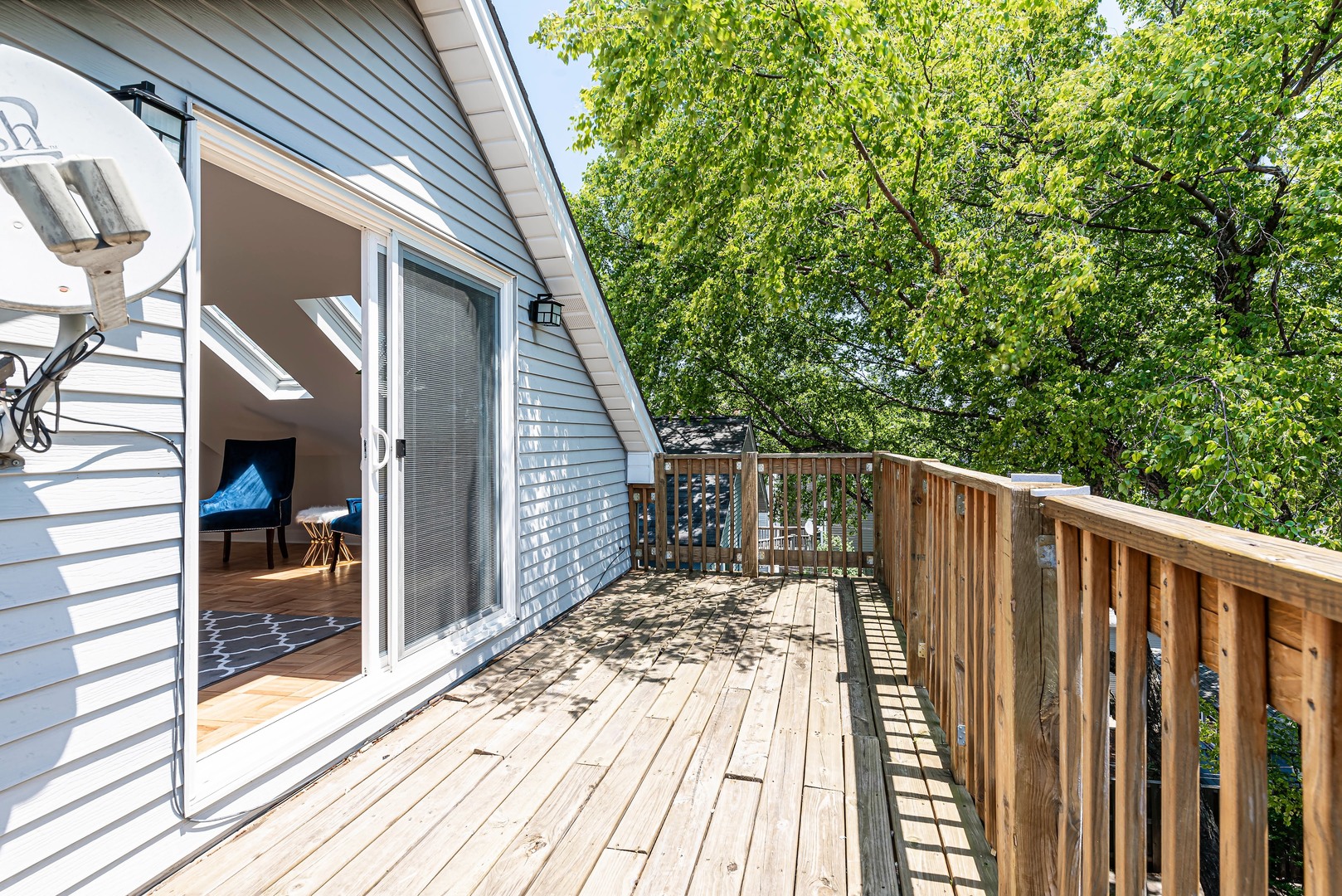 1235 West Barry Avenue, Unit 2 Chicago, IL 60657 - Photo 16 of 18