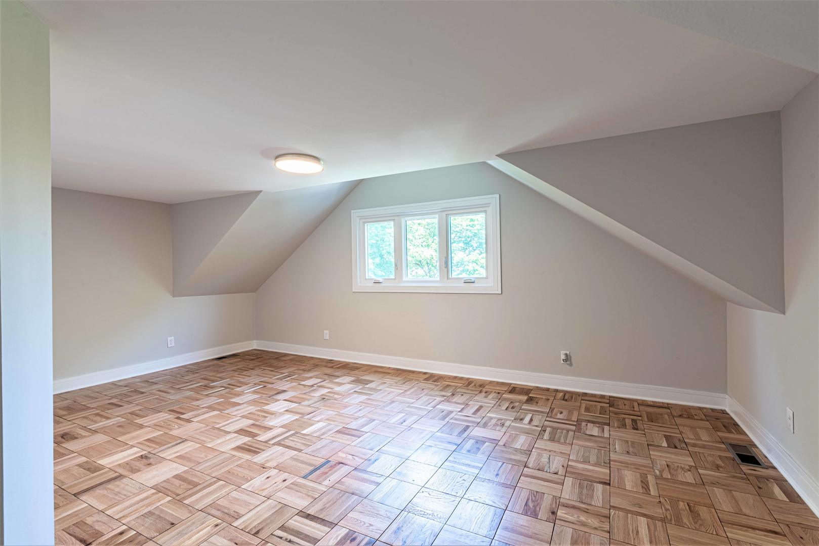 1235 West Barry Avenue, Unit 2 Chicago, IL 60657 - Photo 17 of 18