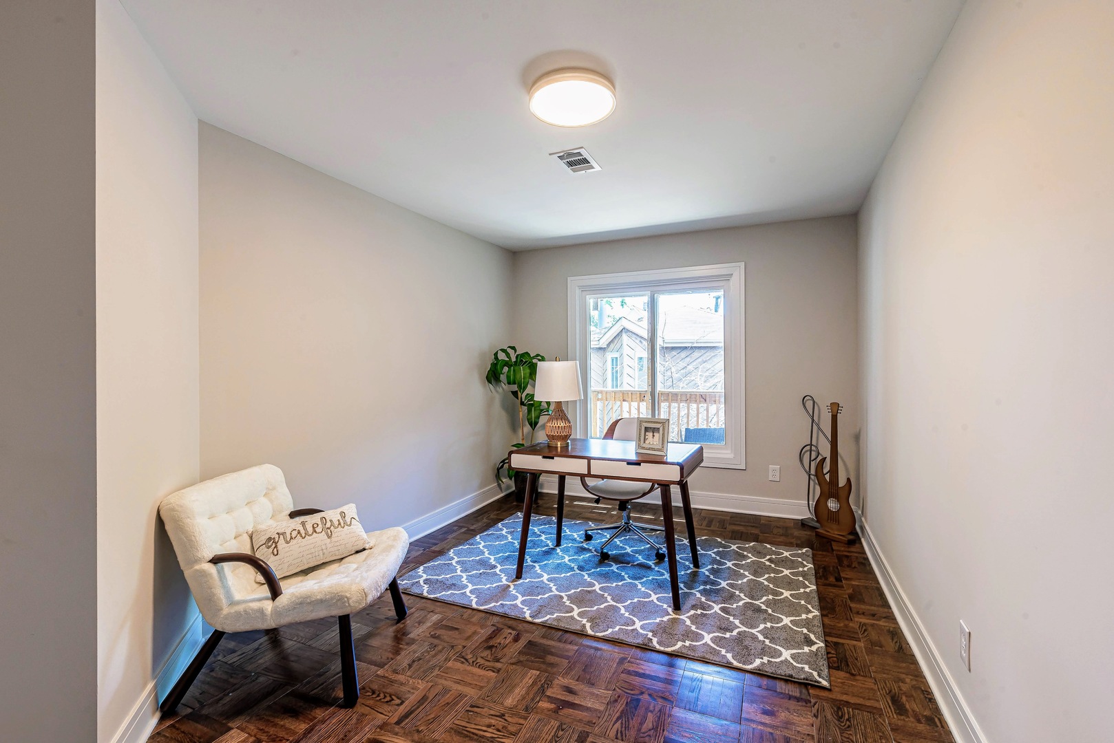 1235 West Barry Avenue, Unit 2 Chicago, IL 60657 - Photo 9 of 18