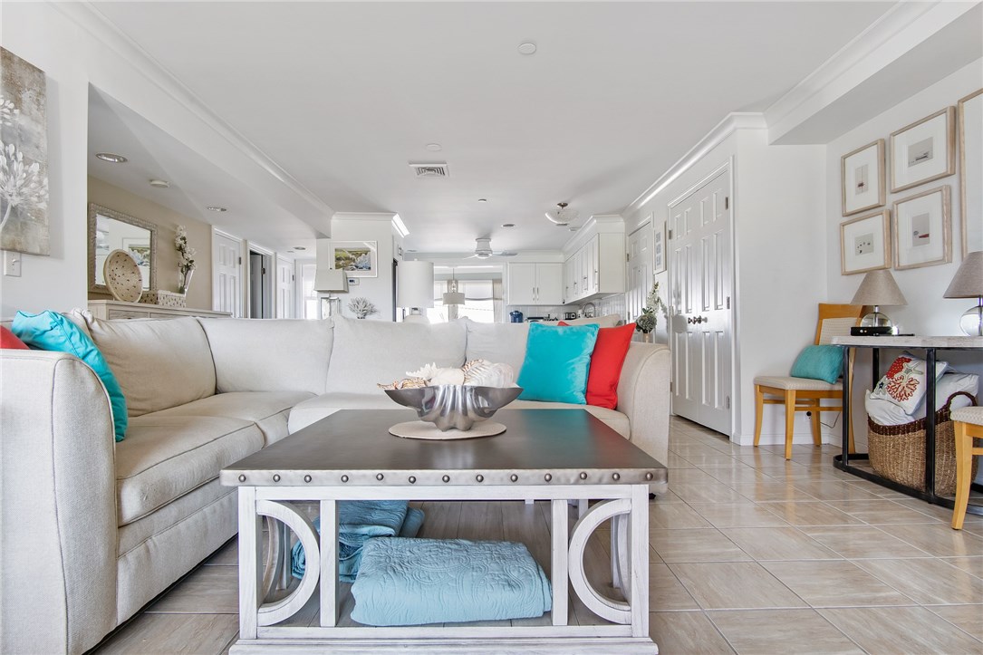 31 Coddington Street, Unit 27 Newport, RI 02840 - Photo 10 of 31