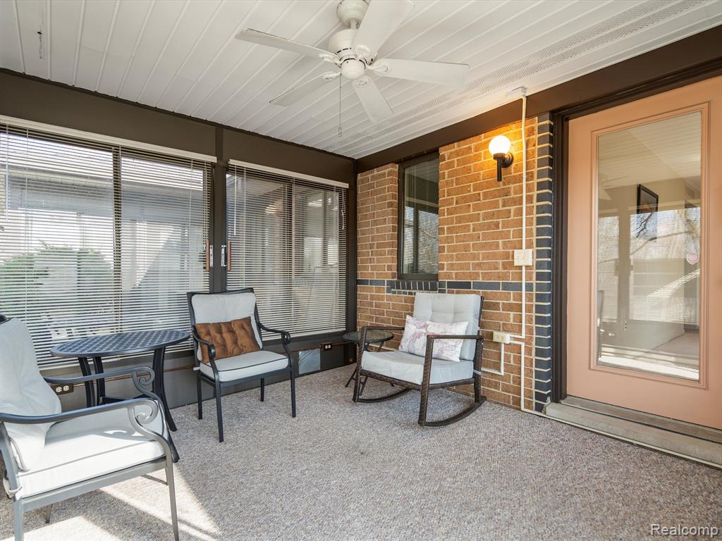 958 Wexford Way Rochester Hills, MI 48307 - Photo 20 of 23