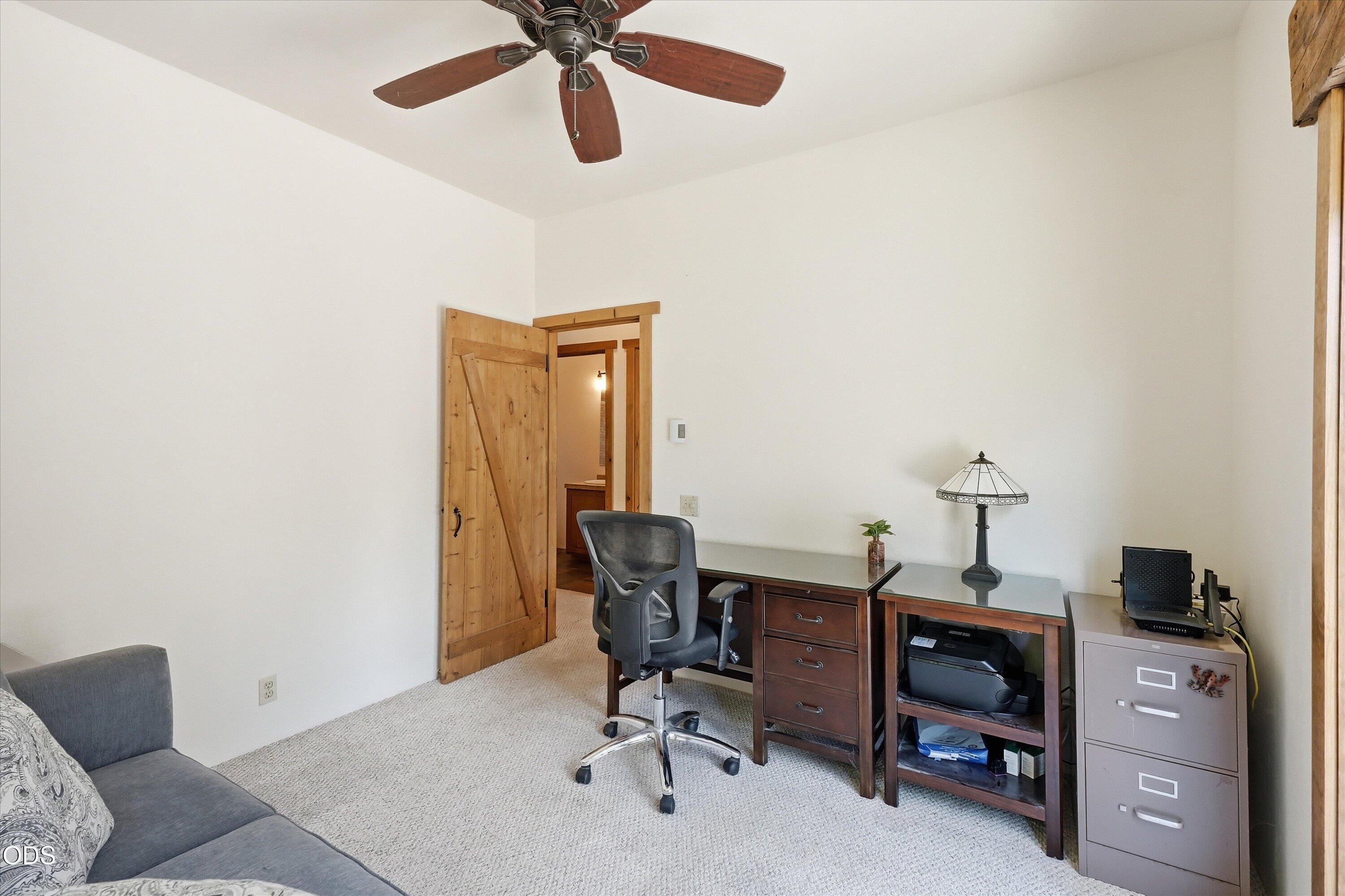2298 Camp Baker Road Medford, OR 97501 - Photo 26 of 58