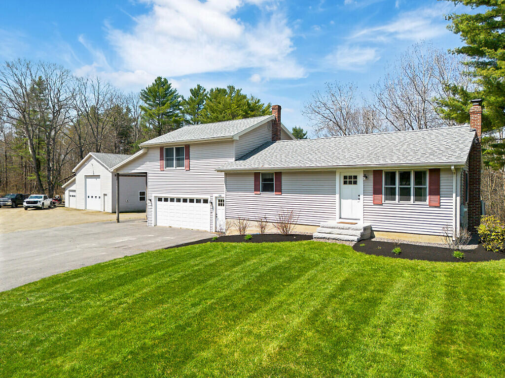 816 Riverside Drive Augusta, ME 04330 - Photo 3 of 77