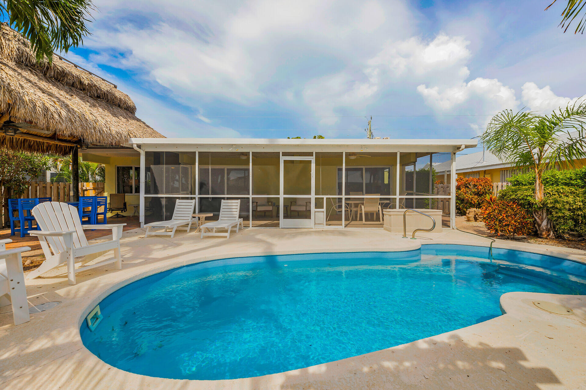Pool - Screened Patio