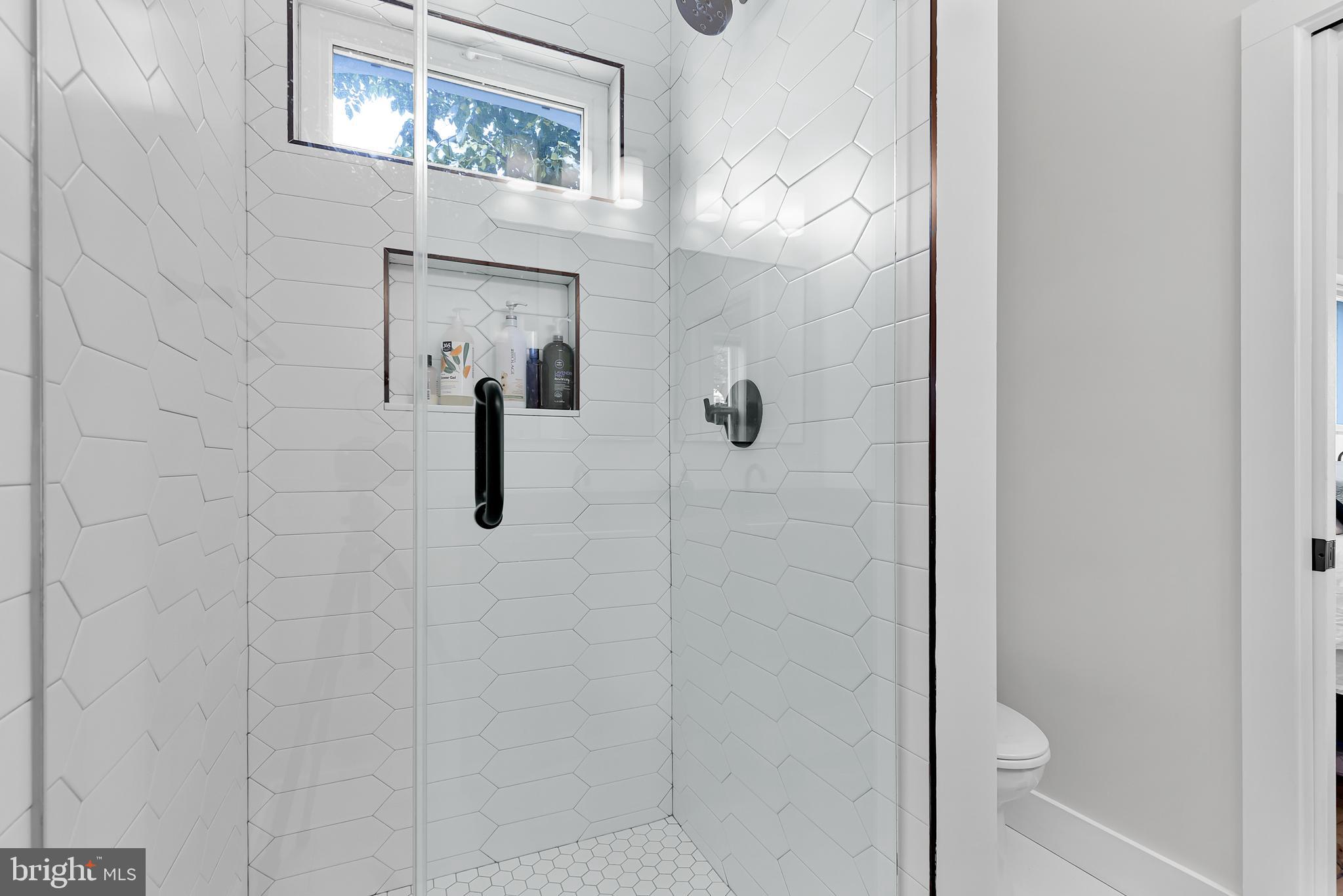 781 Columbia Road Northwest, Unit 1 Washington, DC 20001 - Photo 12 of 15