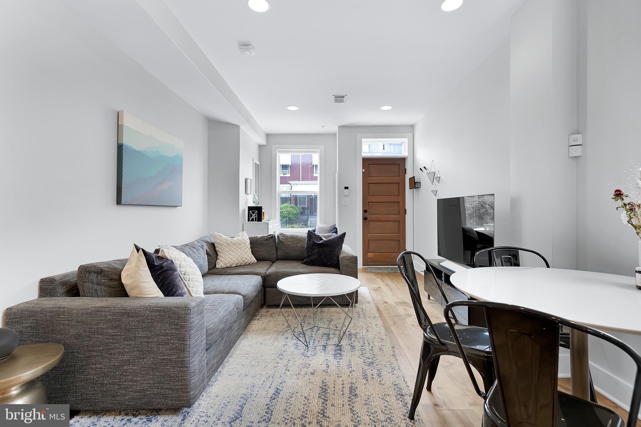 781 Columbia Road Northwest, Unit 1 Washington, DC 20001 - Photo 3 of 15