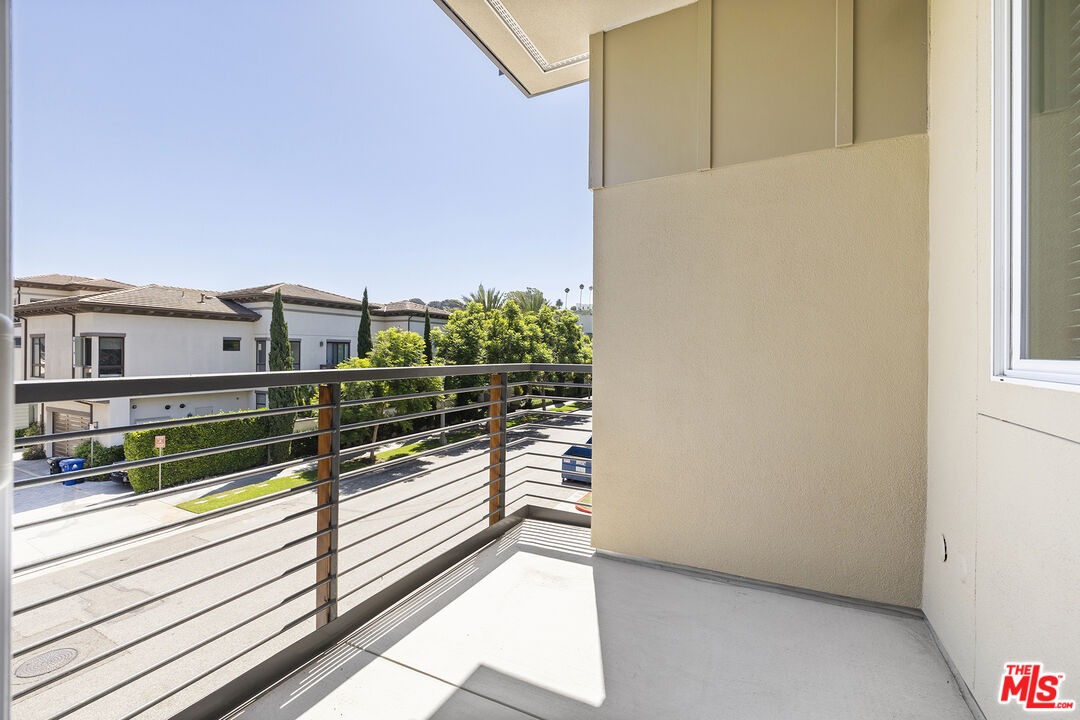 12920 West Runway Road, Unit 222 Playa Vista, CA 90094 - Photo 9 of 23 a view of a balcony